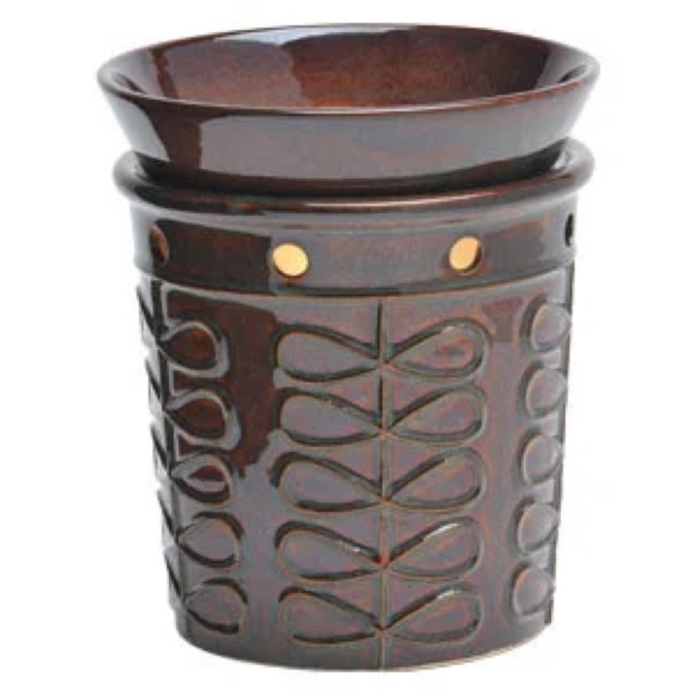 Retired Scentsy warmer “Farfalle”